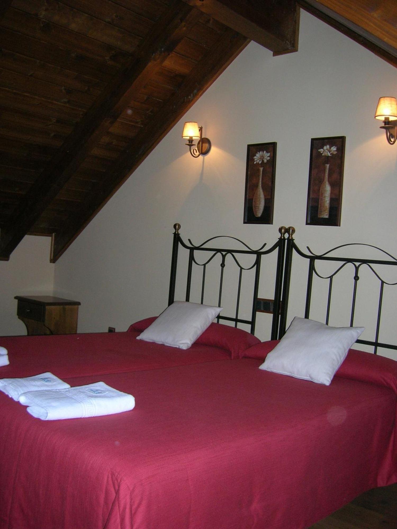 Apartamentos Casa Lavedan Tramacastilla de Tena Buitenkant foto