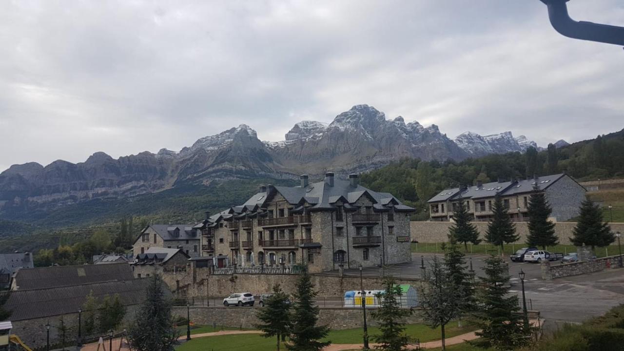 Apartamentos Casa Lavedan Tramacastilla de Tena Buitenkant foto