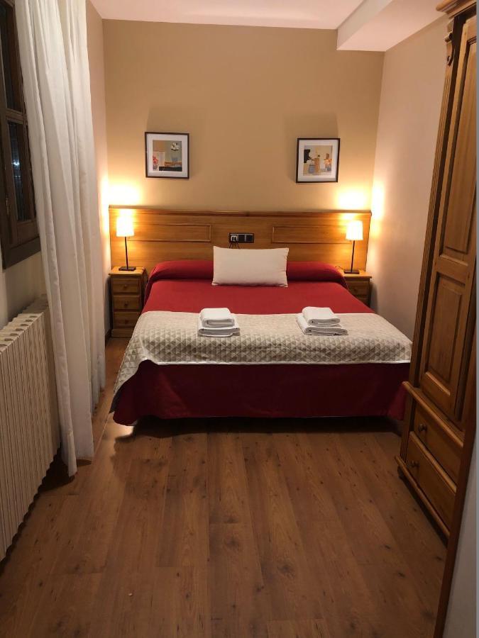 Apartamentos Casa Lavedan Tramacastilla de Tena Buitenkant foto